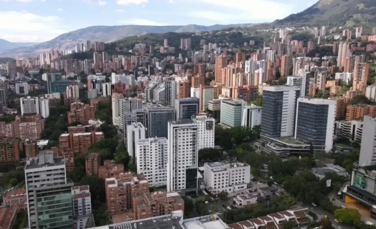 ¿Por qué un aumento en la compra de bienes raíces en la región?

 – Primer plano