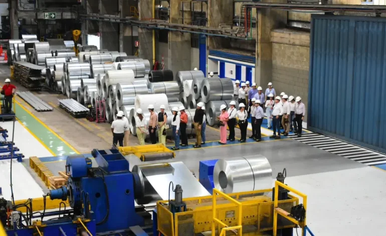 La nueva fábrica de Gluuck en Malambo producirá aluminio para la energía solar y generará 200 em

 – Primer plano