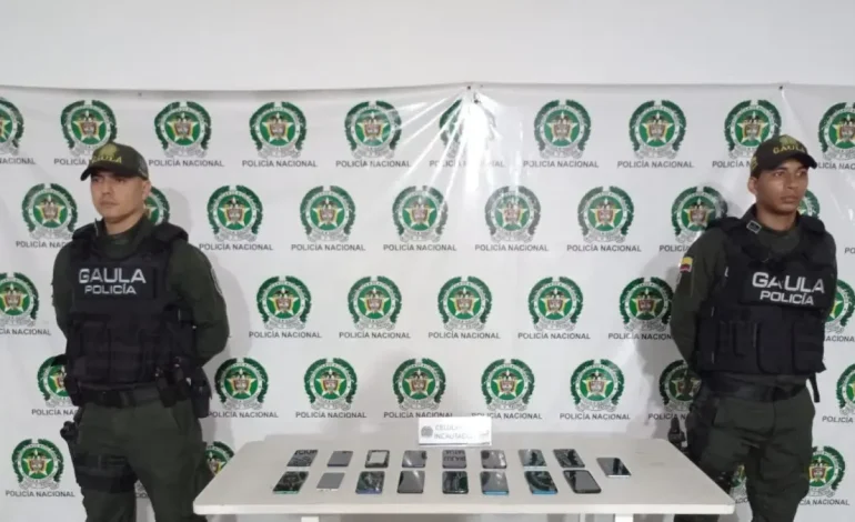 Muchas operaciones en las prisiones del país terminaron con 18 teléfonos móviles confiscados en cirugía nacional contra la extorsión
– Primer plano