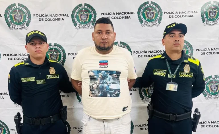 Capturado en el área metropolitana de Barranquilla, también conocida como «El Pato», un archivo clave «Papalzpez», después de más de una década de una carrera de penalización
– Primer plano