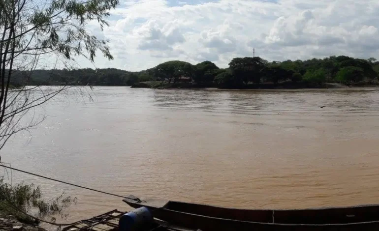 En zbagoza, condenan la limitación de la movilidad del río por ilegal

 – Primer plano