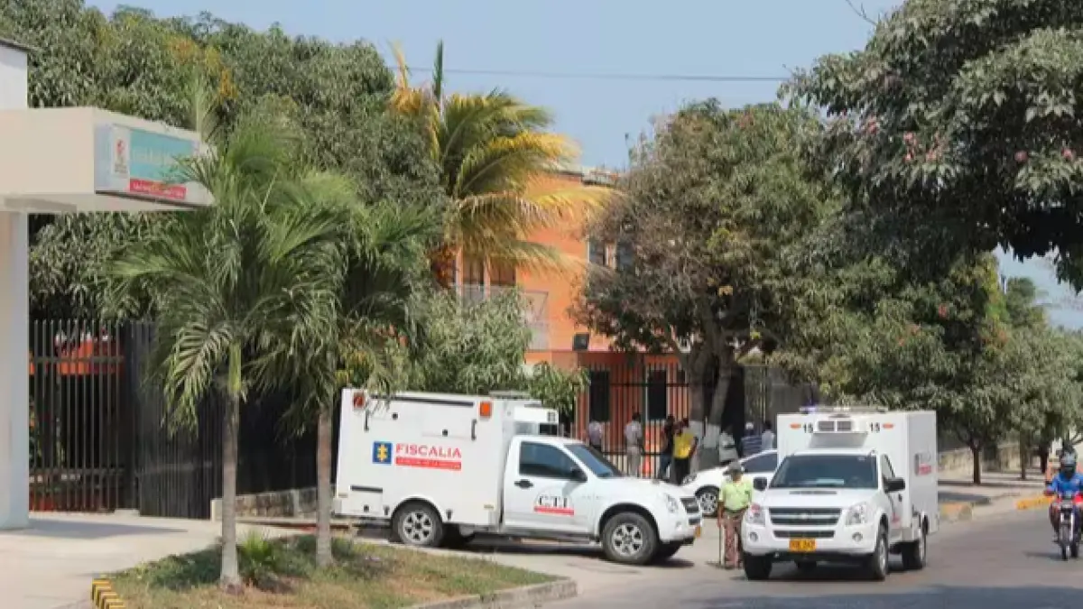 A pesar de las quejas sobre la sobrepoblación y los olores malos, la medicina legal niega el fracaso de la salud en la sede de Barranquilla

 – Primer plano