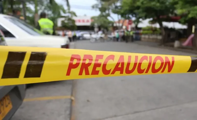 La mujer fue encontrada sin vida en el camino que conecta el Cáucaso con zargosis en Antioquia; Su cuerpo tenía signos de extrema tortura y violencia.

 – Primer plano