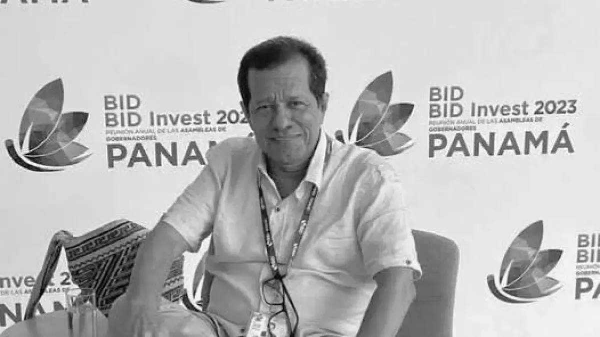 Fundó el «radar económico» y fue pionero de los eventos de la FMI y oferta.

 – Primer plano