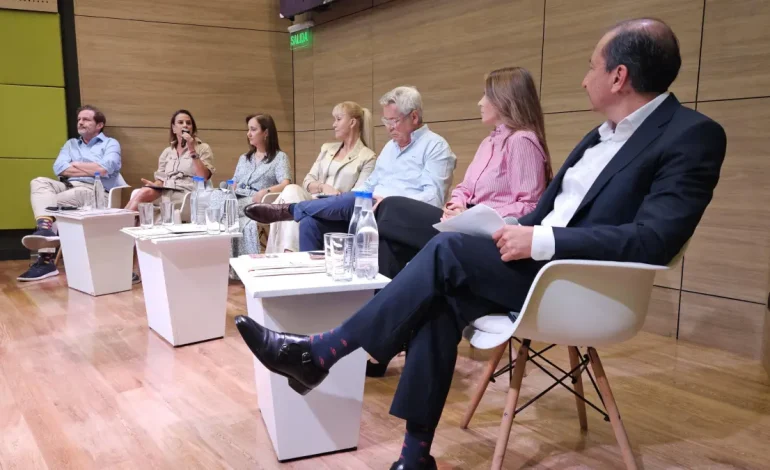 Gran foro «El Valle se atrega: liderazgo que se transforma»
– Primer plano