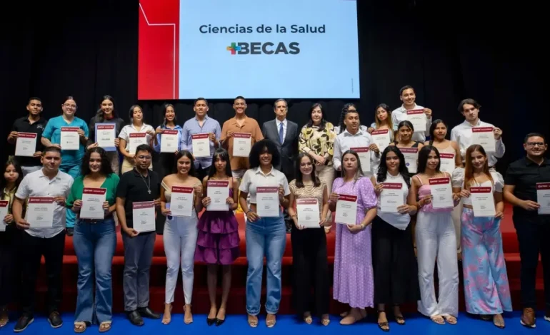 Uninorte proporciona más de 250 becas universitarias para aumentar los jóvenes talentos del Caribe Colombiano en Barranquilla
– Primer plano