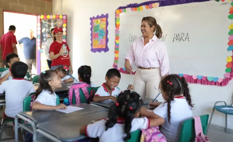 Las áreas rurales realizan durabilidad de los estudiantes con estrategias de clase

 – Primer plano