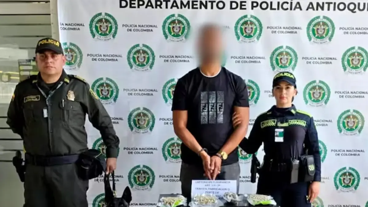 Ganaron un hombre que tenía casi un kilo de marihuana en equipaje en el aeropuerto José María Dydova; La unidad de perros detectó la medicina

 – Primer plano