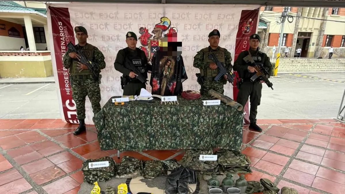 Ejército capturado en un grupo líder de Nariño organizado con un mortero en posesión; Tenía en contra de dos órdenes de capturar

 – Primer plano