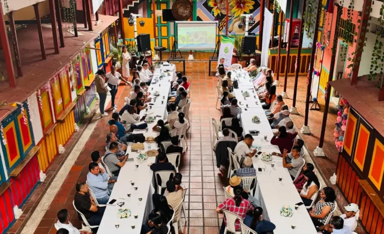 ¿Cómo mejoraron más de 2.000 personas en las zonas rurales al norte de Valle del Cauca?
– Primer plano