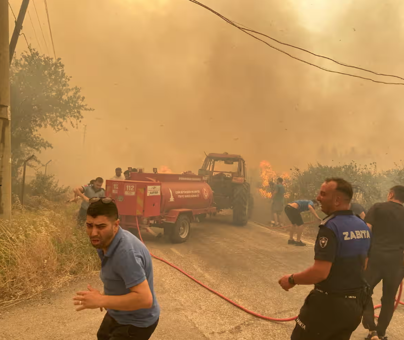 Onda de calor severa en Europa: elementos de temperatura y advertencia

 – Primer plano
