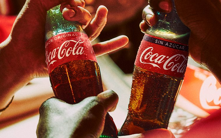 Trump dice que cambió la fórmula a Coca-Cola: «¡Simplemente es mejor!»

 – Primer plano