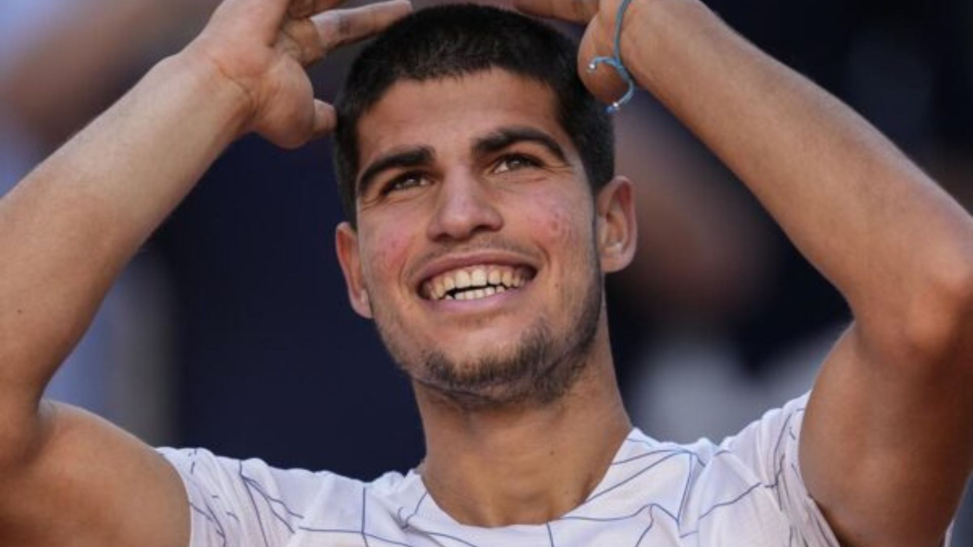 Carlos Alcaraz ingresó a los cuartos de final de Wimbledon

 – Primer plano