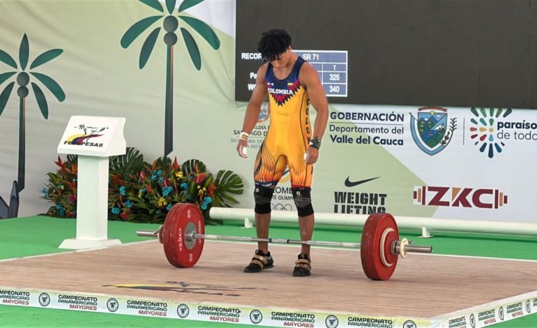 Sebastián Olivares es coronado campeón absoluto en los pesos pan -estadounidenses
– Primer plano