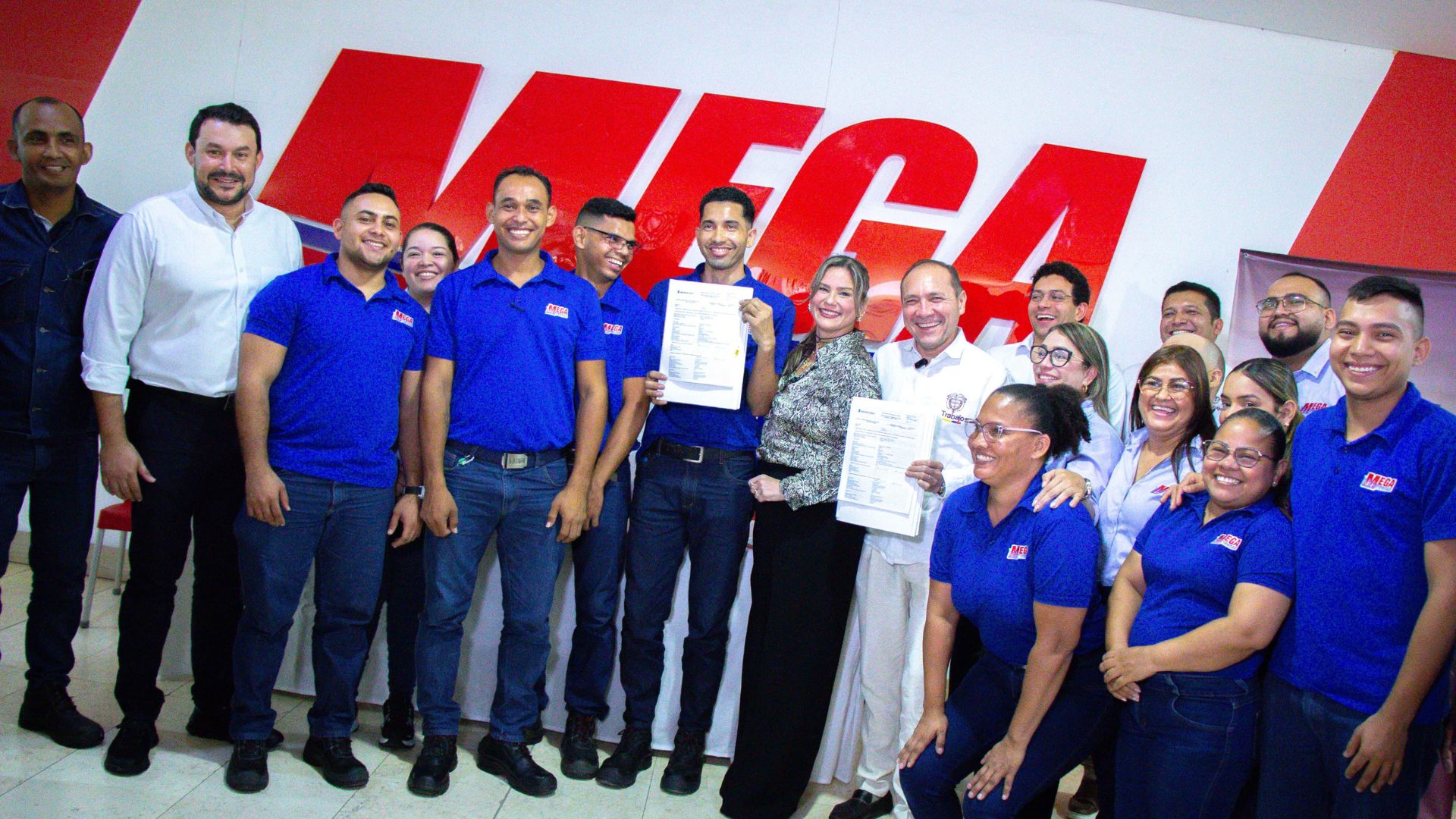 Meditiendas del Caribe formaliza la situación a más de 100 trabajadores

 – Primer plano