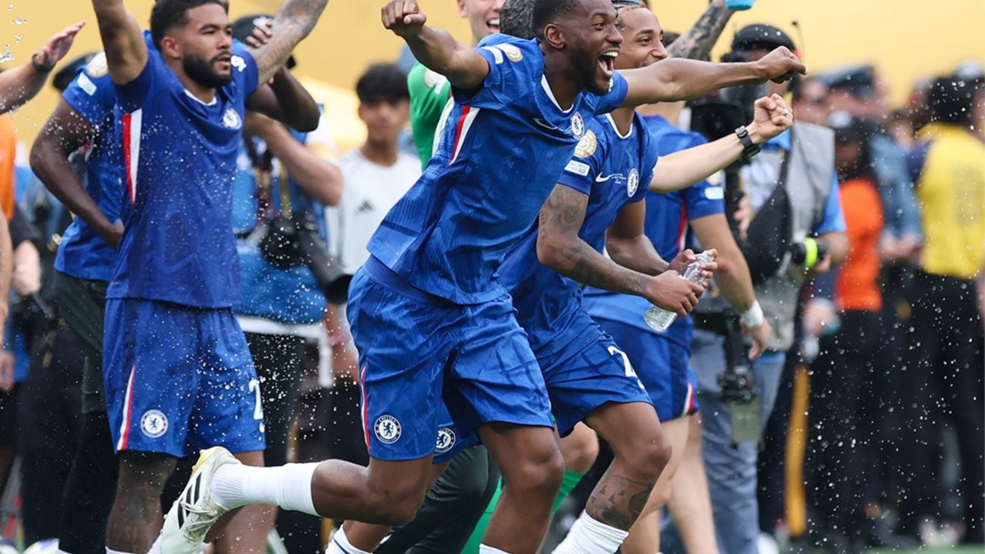 Chelsea es coronado como el mejor club del mundo

 – Primer plano