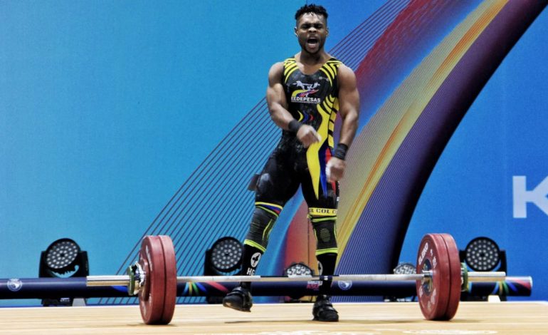 Cali comenzó el Campeonato Panamericano de levantamiento de pesas

 – Primer plano