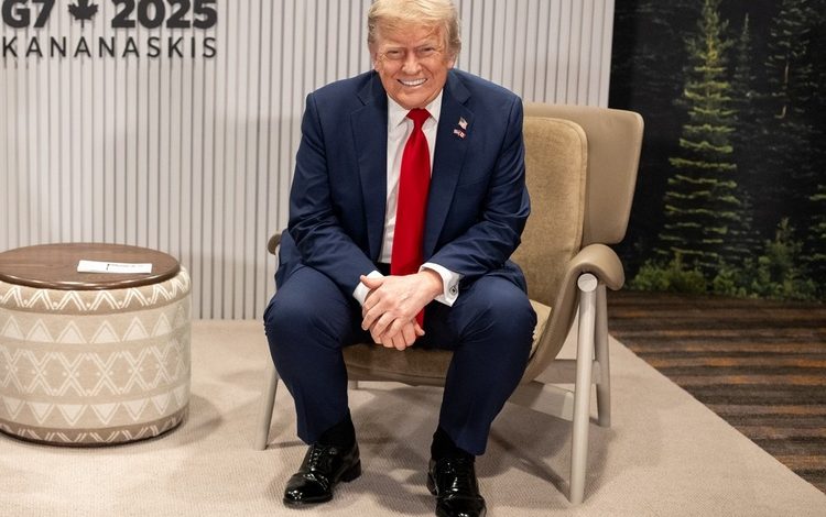 Donald Trump dice que podría reconsiderar el 50% de aduana con Brasil y muestra el diálogo con Lula da Silva

 – Primer plano