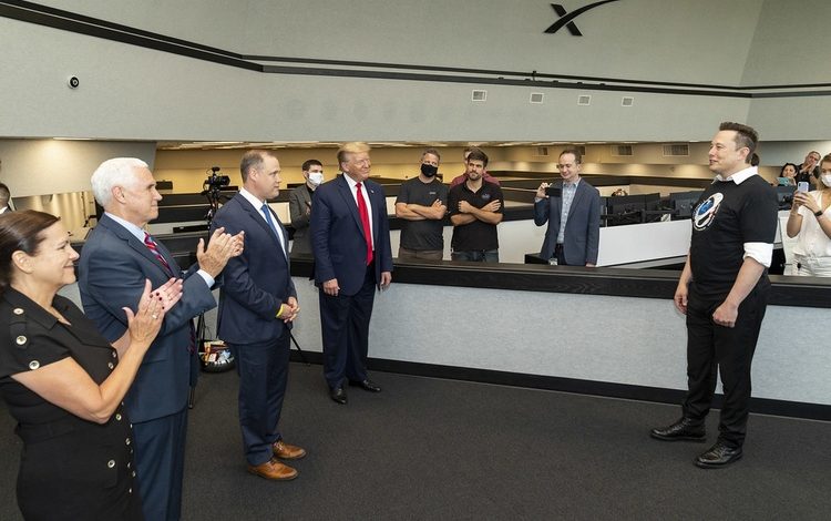 Elon Musk está atacando a Trump para no revelar los archivos secretos para el Pederasa Jeffrey Epstein a pesar de que prometió en la campaña

 – Primer plano