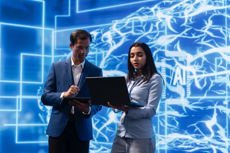 Siete consejos para que las empresas colombianas asuman inteligencia artificial de manera responsable

 – Primer plano