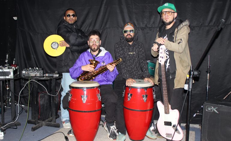 La Montunea: salsa alternativa de pasto.
– Primer plano
