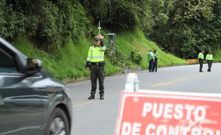 Fue liberado media hora nuevamente robando una motocicleta entre Caldas y Risaralda

 – Primer plano
