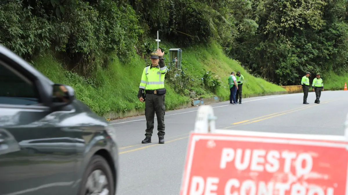 Fue liberado media hora nuevamente robando una motocicleta entre Caldas y Risaralda

 – Primer plano