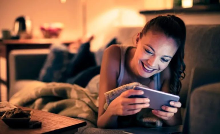 ¿Qué le sucede a nuestro cerebro cuando vemos videos con velocidades más rápido de lo normal?

 – Primer plano