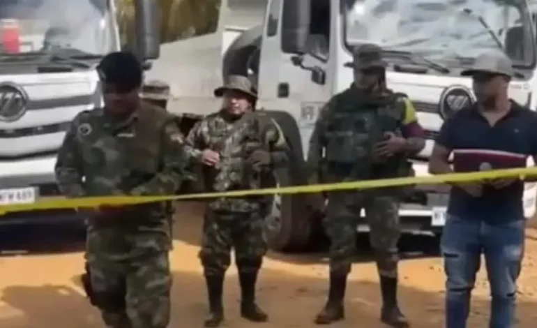 La controversia en Cauca Farc Disidencias entregó máquinas en un acto público: «Fue con el forzamiento y el comercio de drogas», dice Army

 – Primer plano