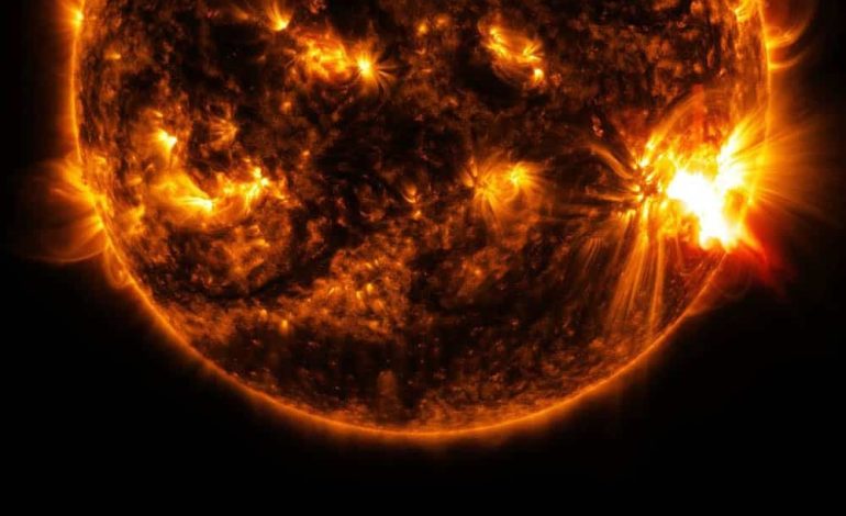 Lanza satelital de la NASA para anticipar tormentas solares que amenazan la tierra

 – Primer plano