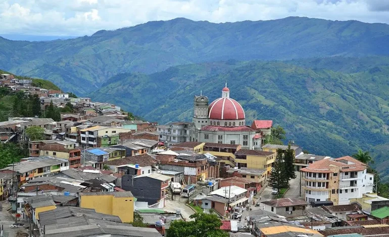 Quitaron los explosivos y comenzaron a luchar

 – Primer plano