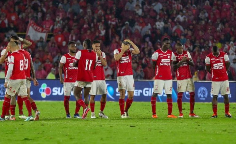 Santa Fe va al doble este año, League y Copa Colombia
– Primer plano