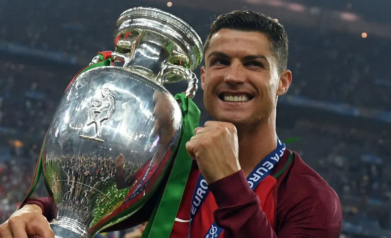 Cristiano Ronaldo habla sobre la realidad del fútbol en Saudita de Arabaia
– Primer plano