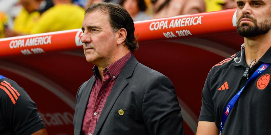 Nérstor Lorenzo habló públicamente sobre el campeonato de Santa Fe

 – Primer plano