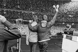 Oasis regresa más fuerte que nunca después de 16 años de reunión histórica

 – Primer plano