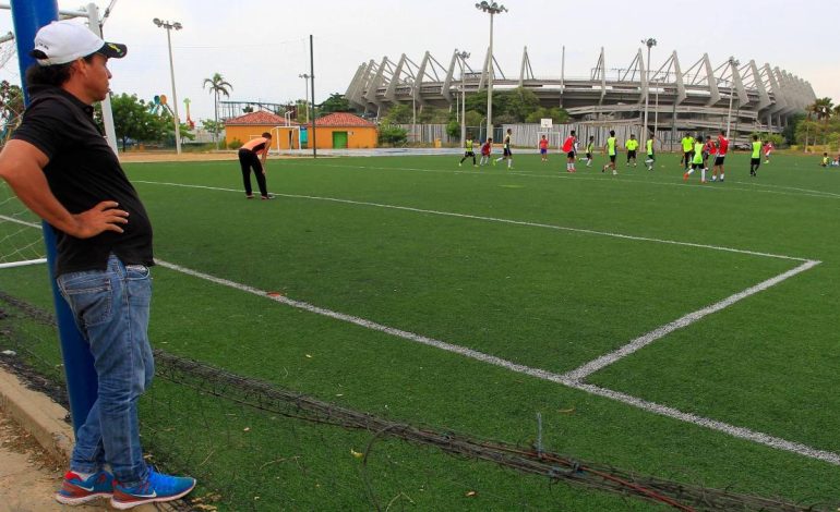 Un compromiso de usar 2.000 personas en la ciudad

 – Primer plano