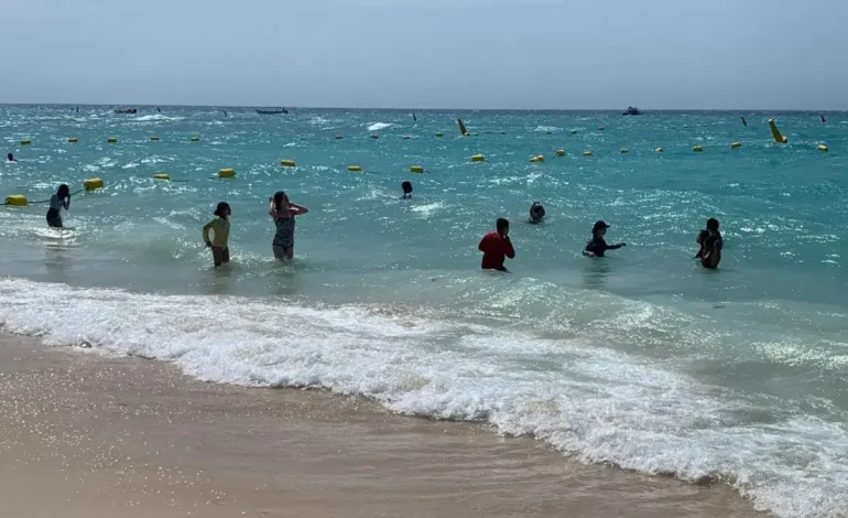 Cartagena lamenta la muerte de la inmersión de un adolescente y un turista en playas prohibidas
 – Primer plano