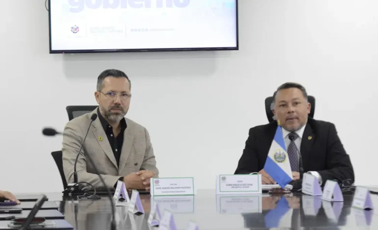 ¿A qué venía el embajador del país en Santander?

 – Primer plano