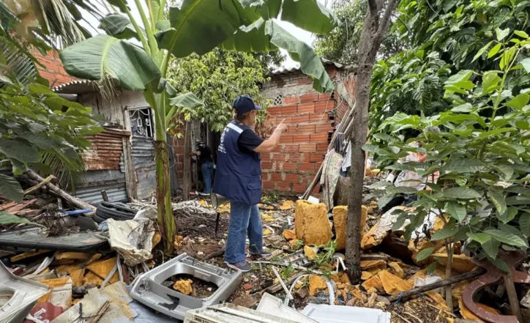Eliminó 400 m³ de residuos, que expuso a la comunidad y contaminada en la temporada de lluvias

 – Primer plano