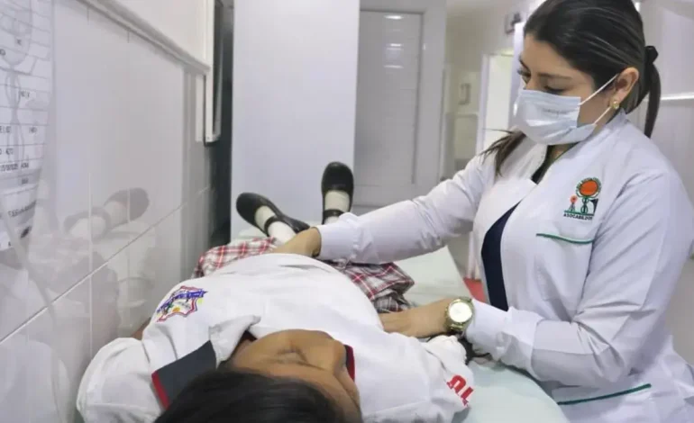 En La Guajira, examinan el envenenamiento de al menos 144 estudiantes supuestamente después de consumir PAE en Maico
– Primer plano