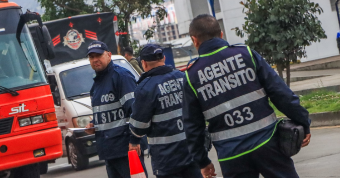 ¡No me quejo si fui a más de 30 km/h! Este es el límite que descubre que la cámara salva la vida en el césped.

 – Primer plano