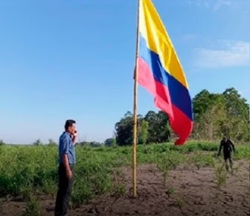 Santa Rosa Ociosa: Scandal nacionalista de arma de Quintero en territorio peruano

 – Primer plano