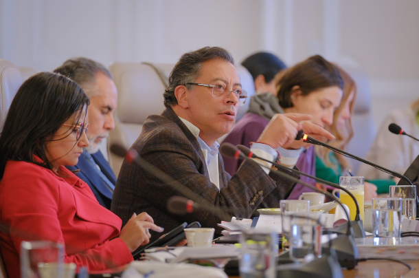 Paz Total Avanza: Colombia y Diálogo CV del clan Gulf en Qatar

 – Primer plano