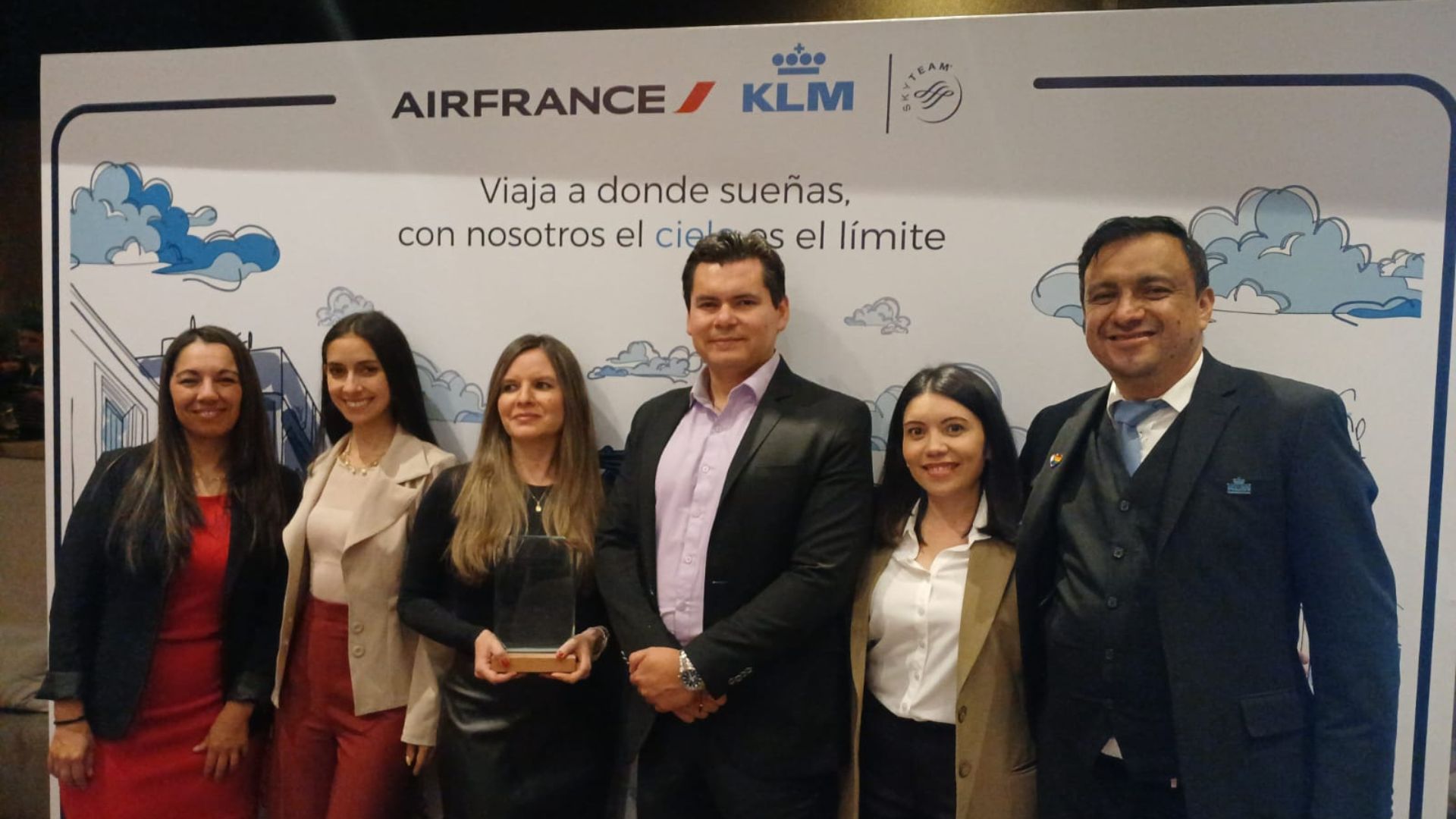 Hotel Cabrera Imperial alcanza el primer lugar en el ranking en los mejores hoteles

 – Primer plano