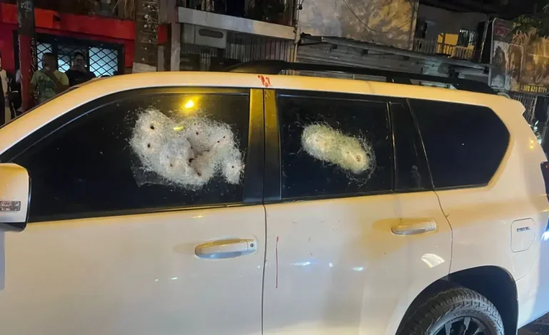 Una muerte y ocho heridos después de un ataque contra un camión blindado, que fue movilizado por el este de Calia
– Primer plano