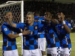 El chico boyca y su motivación adicional para vencer a la equidad

 – Primer plano