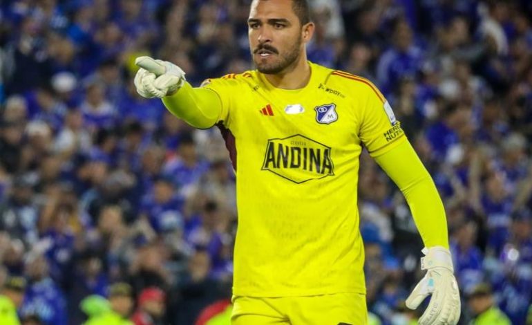 Álvaro Montero y su proceso negativo con Velez

 – Primer plano