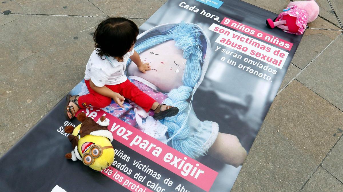 Le encontrarían grabaciones para vender

 – Primer plano