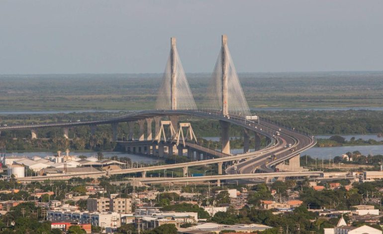 ¿Es el nuevo puente de Pumarejo a Magdalena? Contralor advierte el riesgo de que no desmantelar el anterior

 – Primer plano