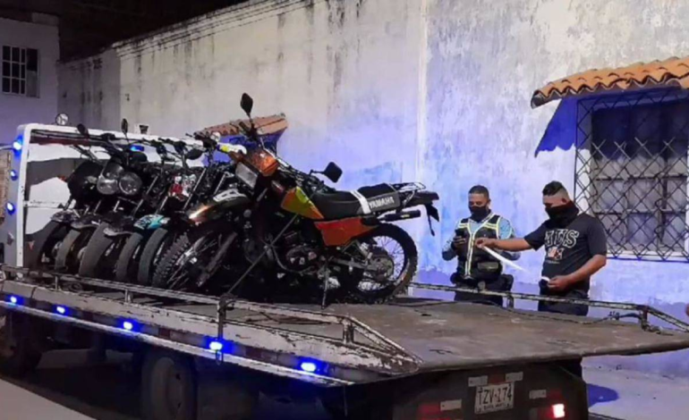 La ciudad está tratando de poner transportadores ilegales en la cintura.

 – Primer plano